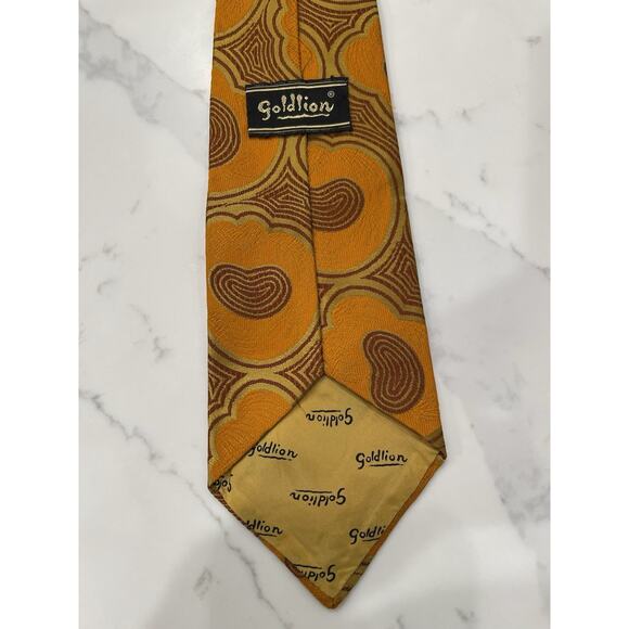 Goldlion Vintage Orange 53.5 x 3.75 Retro Ugly Disco Groovy Abstract Tie Necktie - Picture 3 of 4